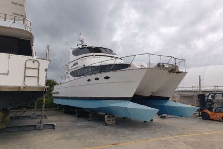 2009 Les Caie 14m Powercat
