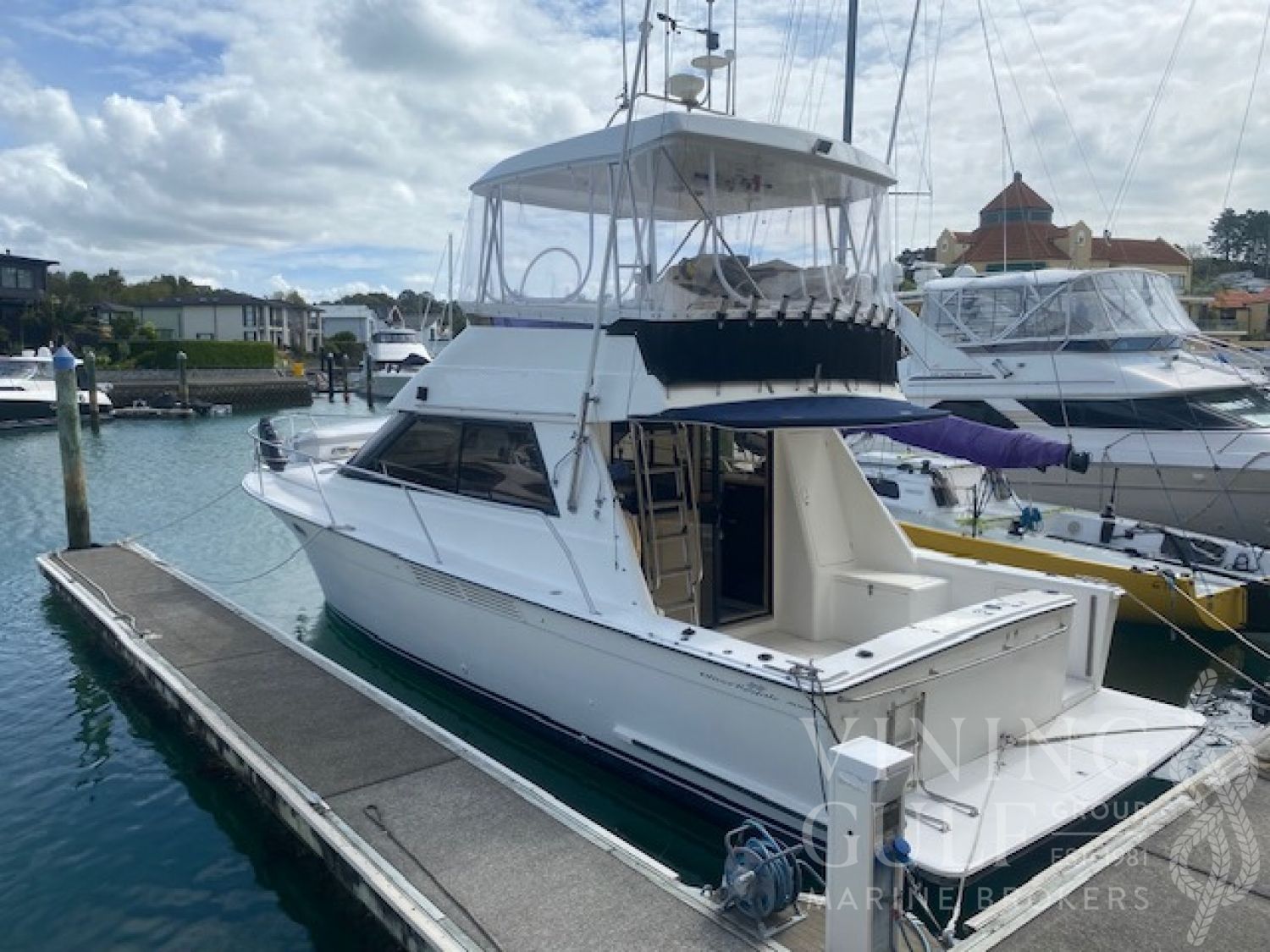 1997 Oliver Royale 4000