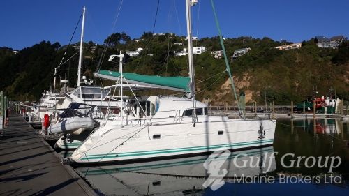 2001 Lagoon 380 Owners Version