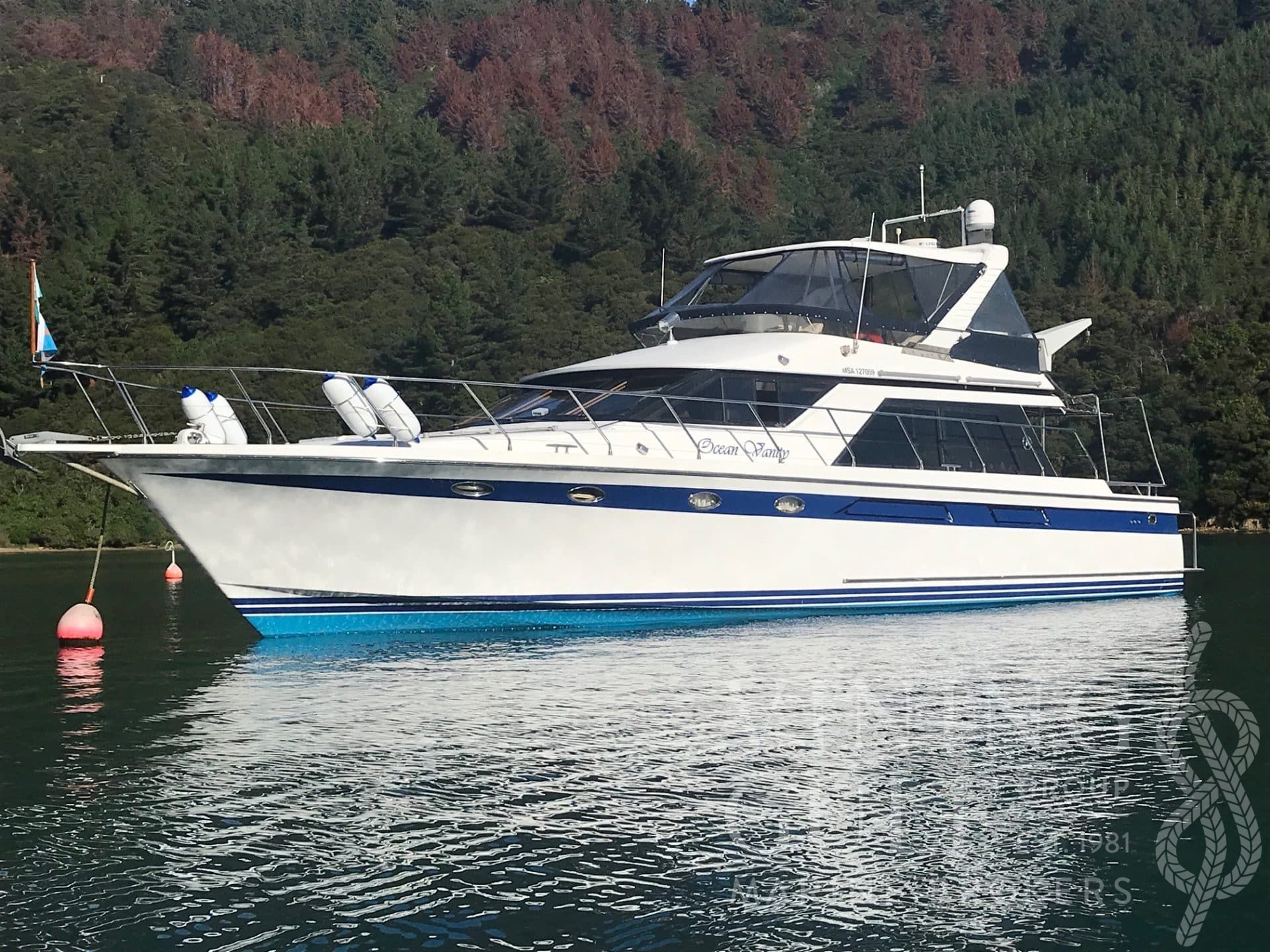 1991 Oceans Alexander Pilothou