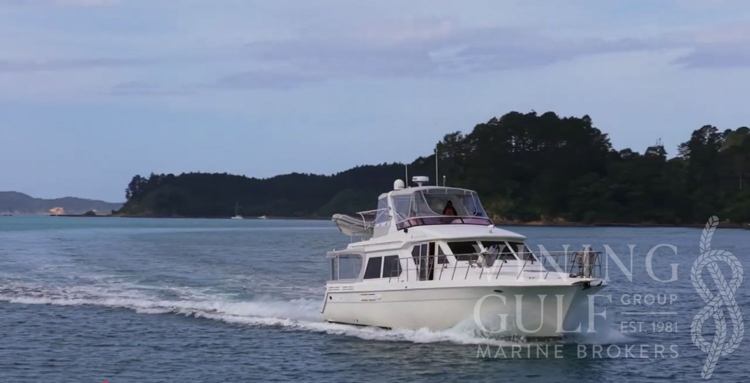 2002 Navigator Flybridge 53