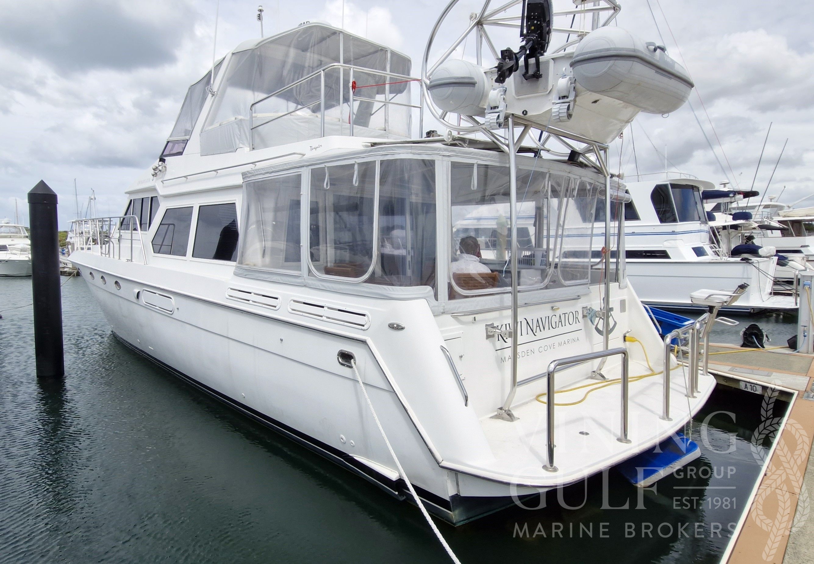 2002 Navigator Flybridge