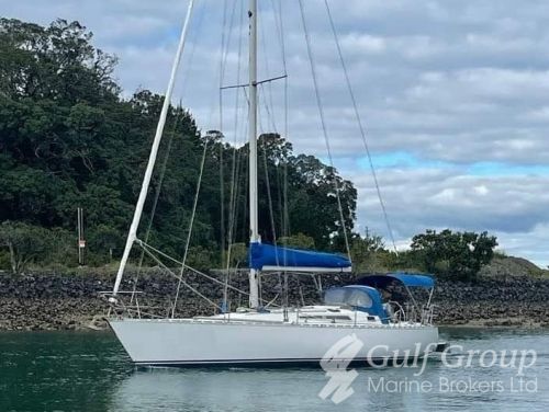 1986 Beneteau F42