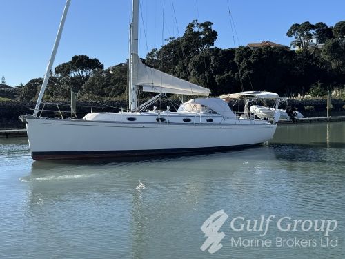 2010 Moody 41AC