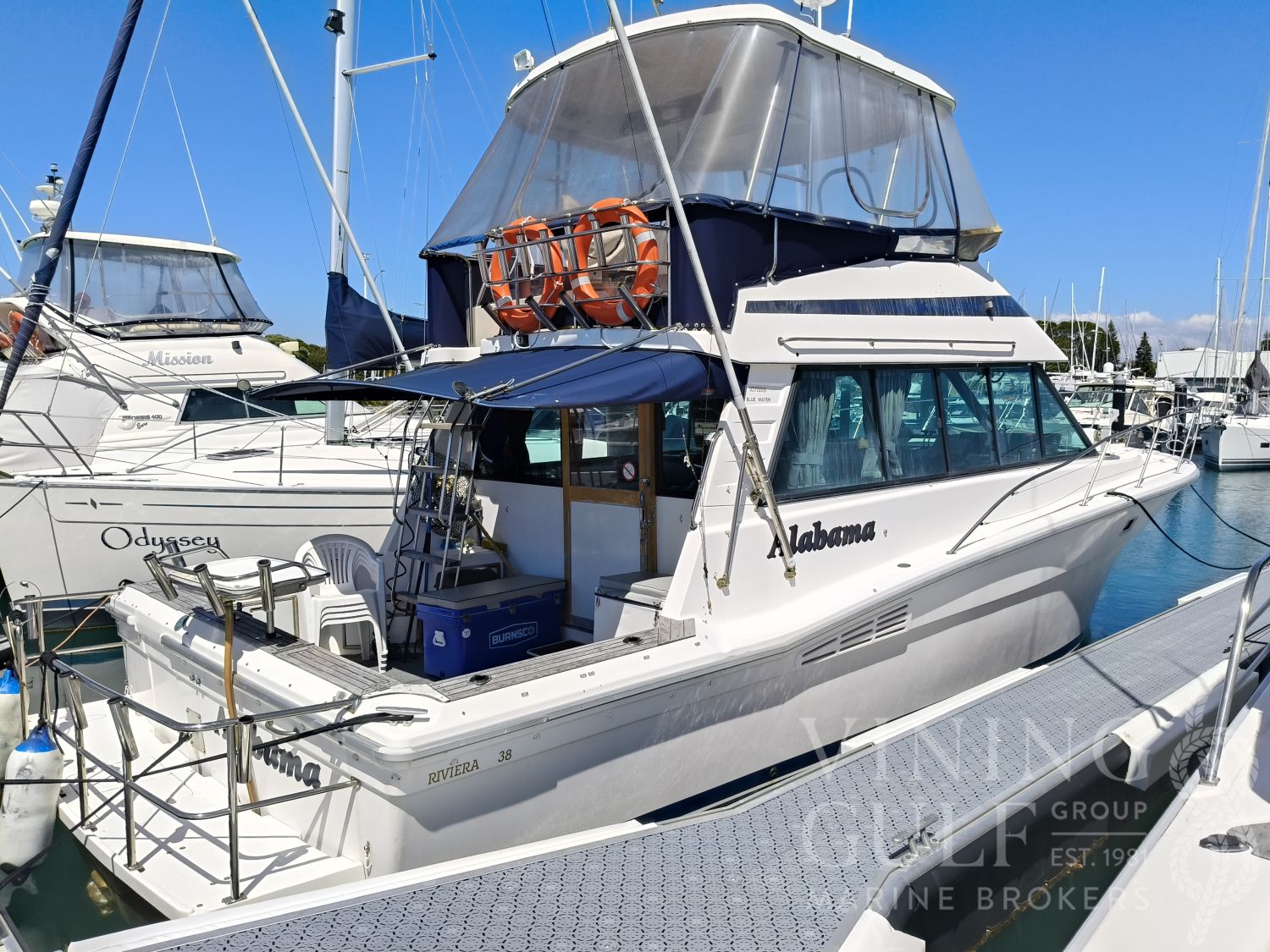 1992 Riviera 38 Blue Water