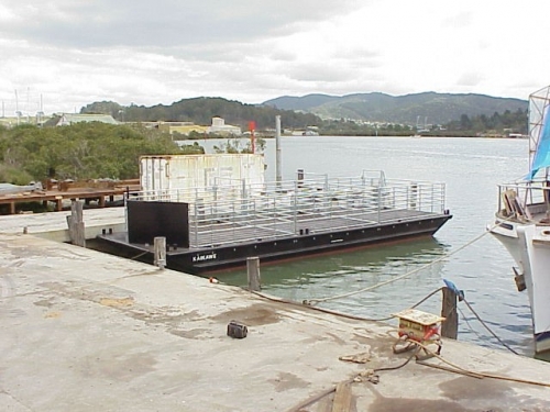 2002 Steel Dumb Barge 15 M